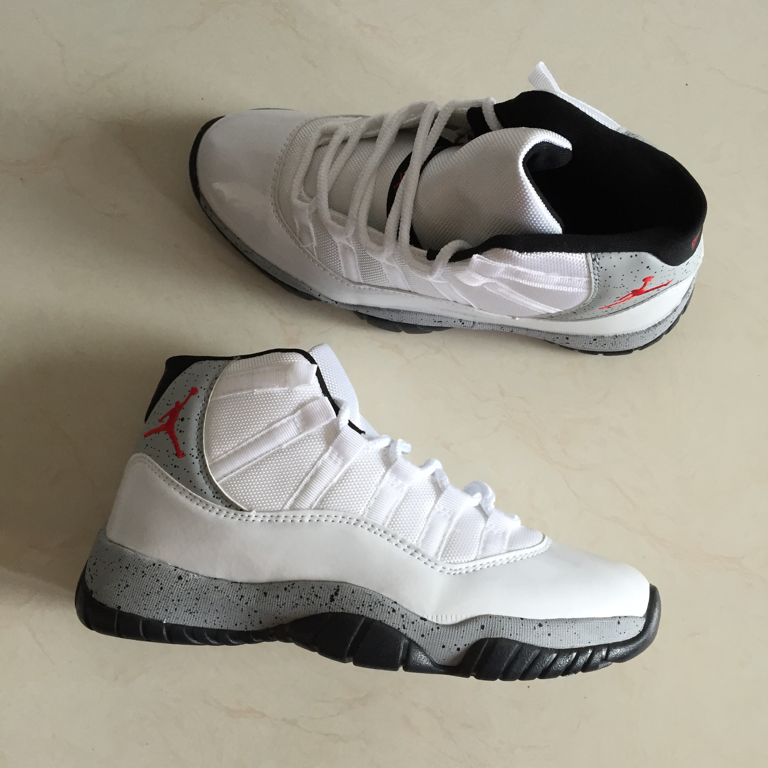 Men Jordan 11 Retro White Grey Point Black Red Shoes